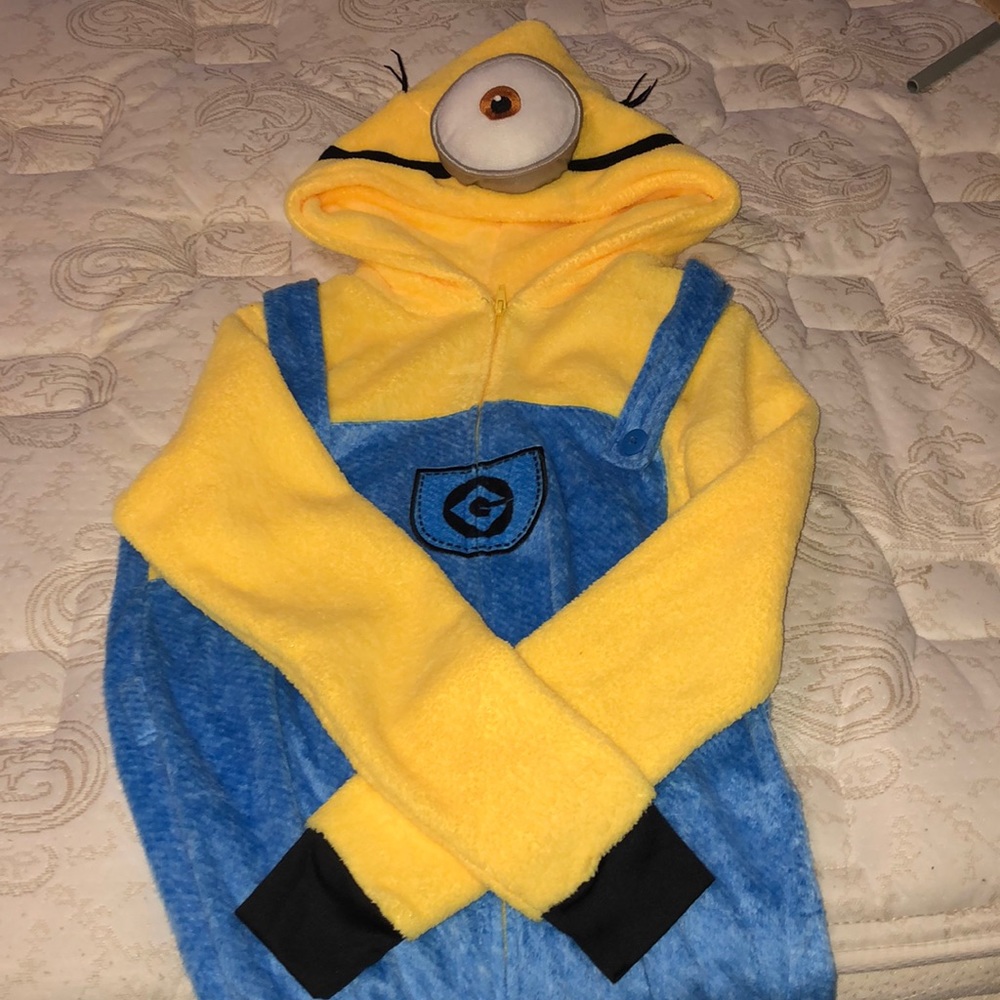 Despicable Me minions onesie